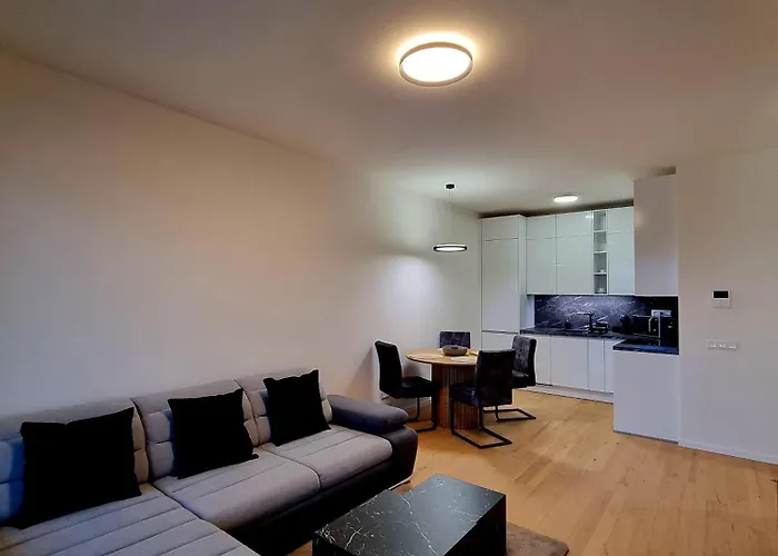 Appartamento Big Balcony & Free Parking - Premium Bratislava